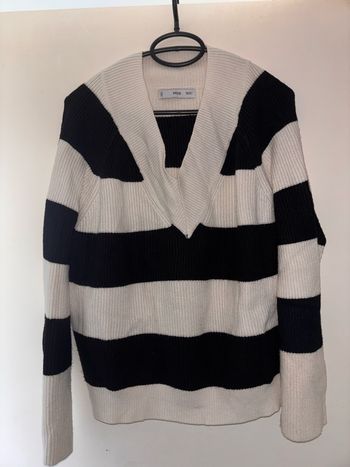Pull rayé noir et blanc Mango 