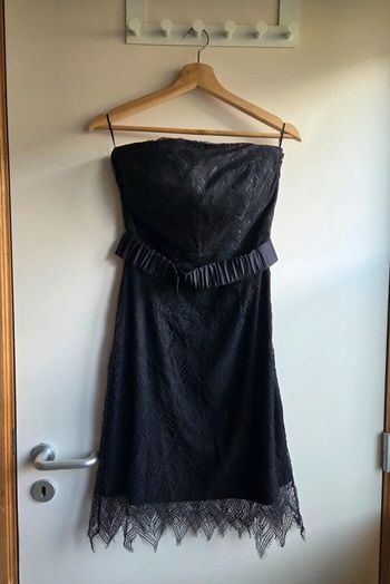 Robe noire en dentelle esprit - taille m