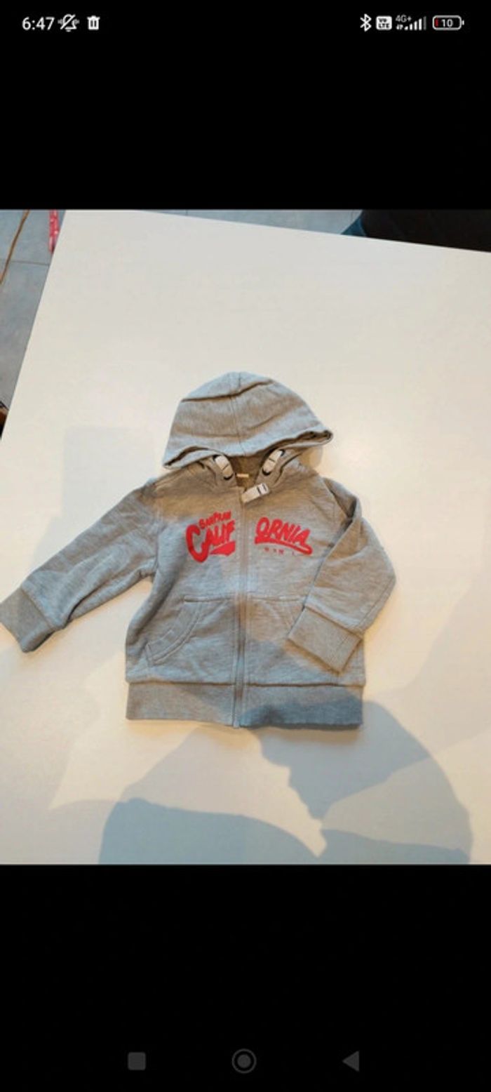 Gilet zippé à capuche 18 mois Esprit