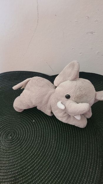 Petit Doudou Eléphant Gris Couché