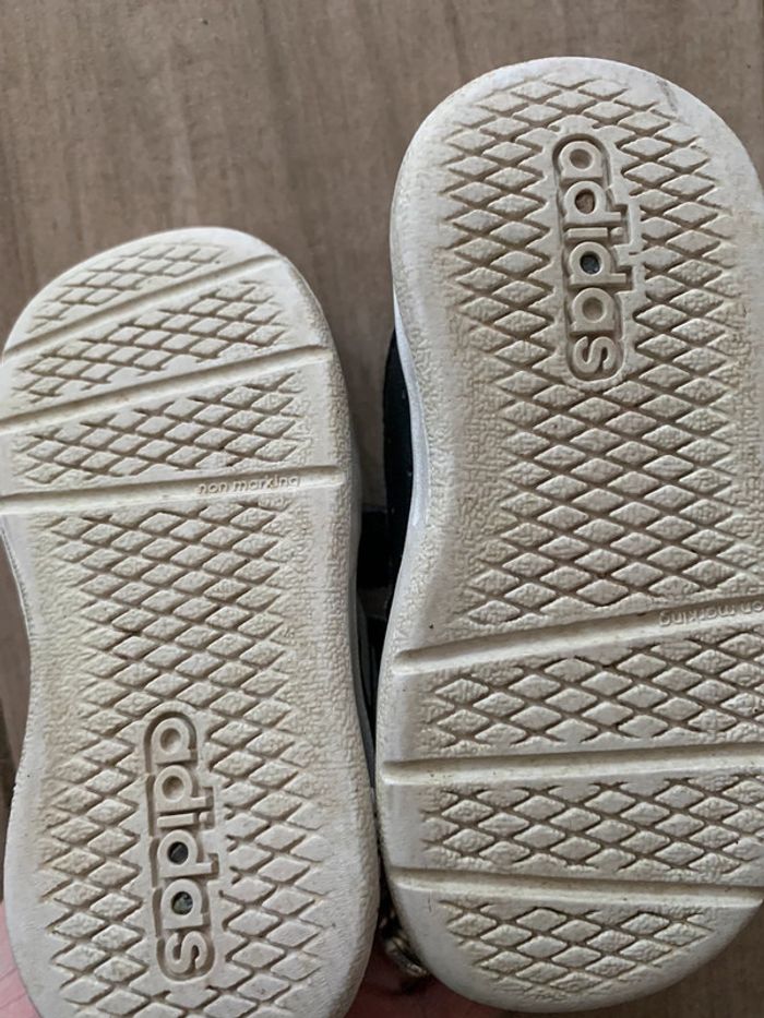 Baskets Adidas 21 - photo numéro 4
