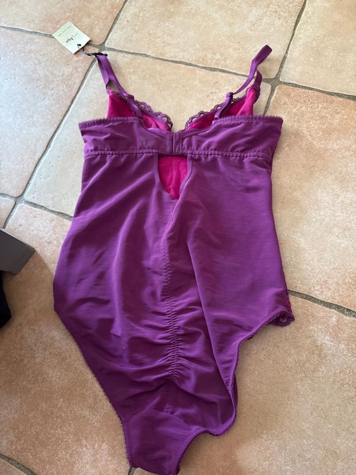 Body neuf taille 90B - photo numéro 2