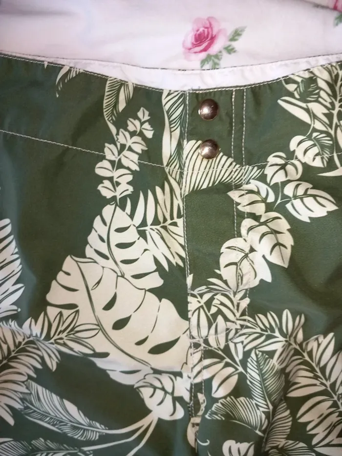 Maillot short de bain hawaïen - photo numéro 2