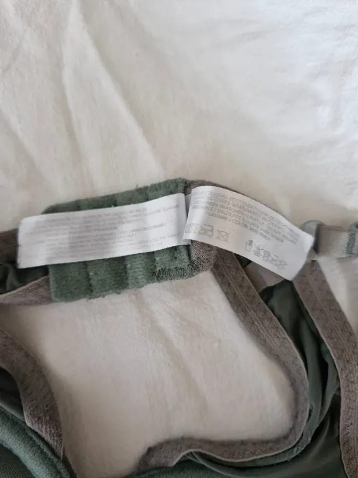 Soutien-gorge - photo numéro 4