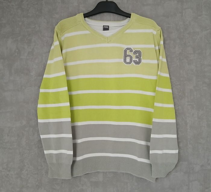Pull gris/vert