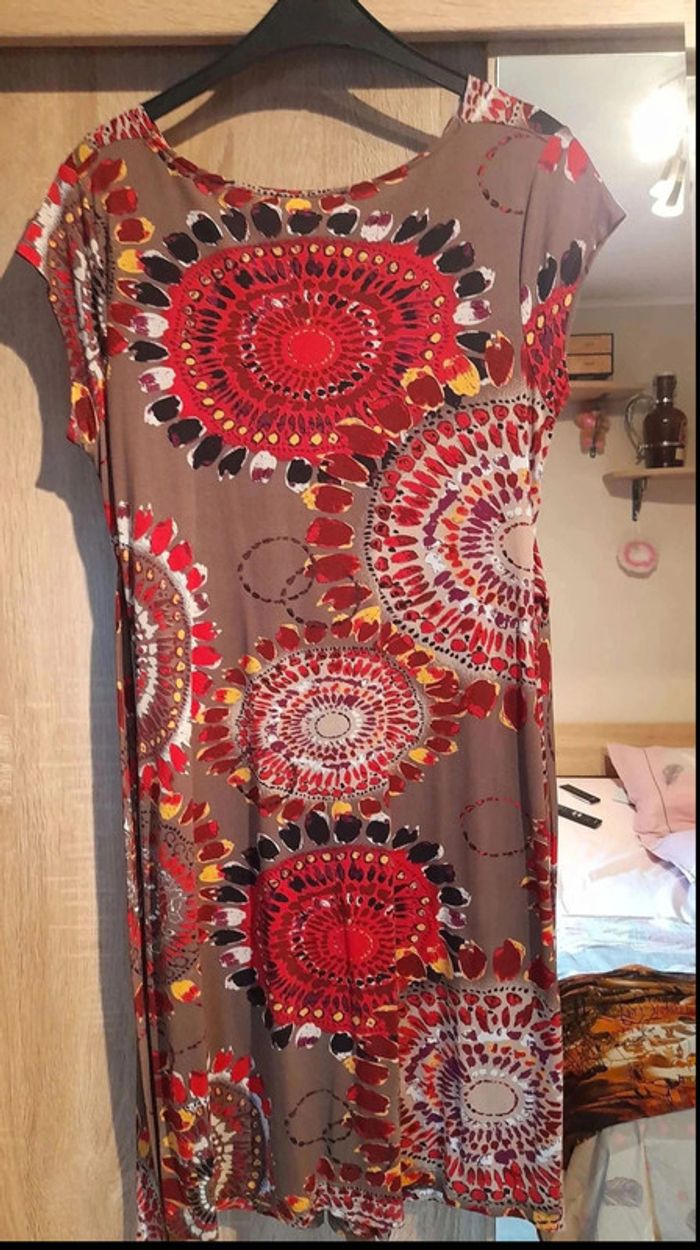 Robe imprimée Taille 38 - photo numéro 2