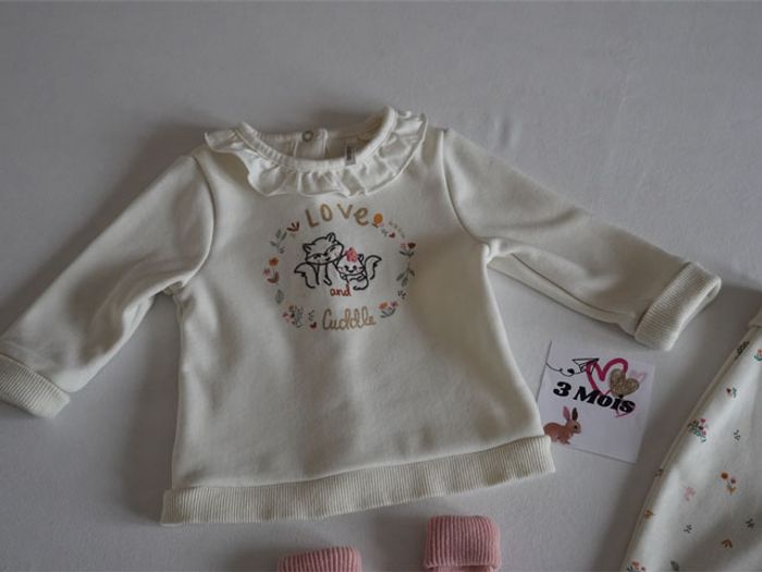 Ensemble en sweat Orchestra 3 mois : Pantalon + sweat écru fantaisie + chaussettes roses - photo numéro 4