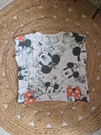 Tee shirt Mickey et Minnie fond fleuri Disney Kiabi 🪐Taille L🪐