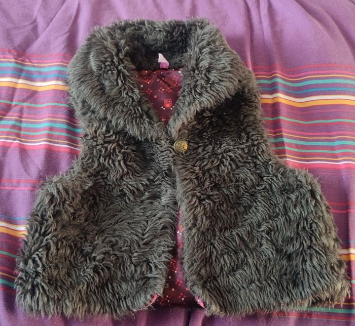 Gilet manches courtes 4 ans