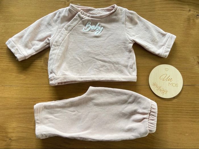 Ensemble jogging bébé