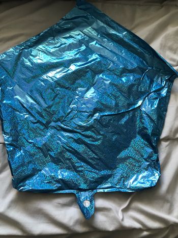 Décoration ballon de fête etoile il a était utilisé une seul fois peu être à nouveau gonfler