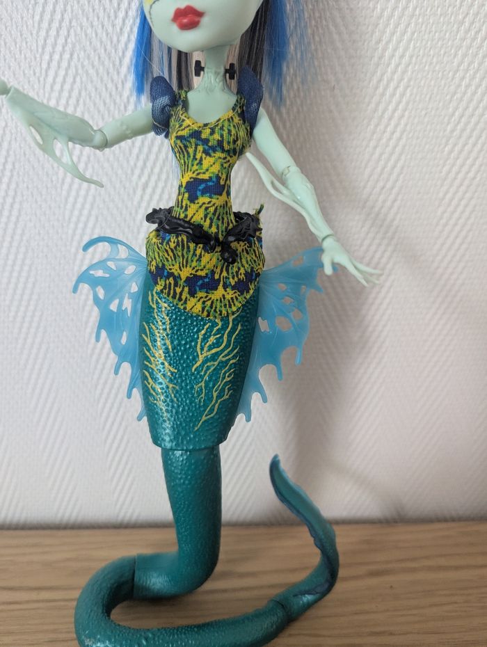 Poupée Monster high Frankie great scarrier reef - photo numéro 4