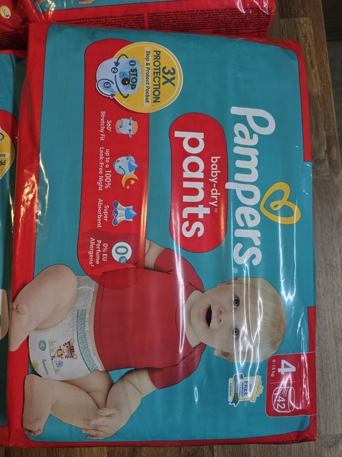 Lot 4 sacs Pampers couches pants 4x40=160pants - photo numéro 2