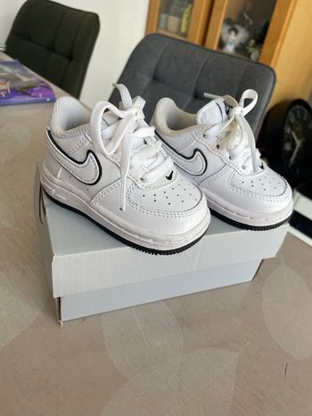 Nike air force 1 bébé
