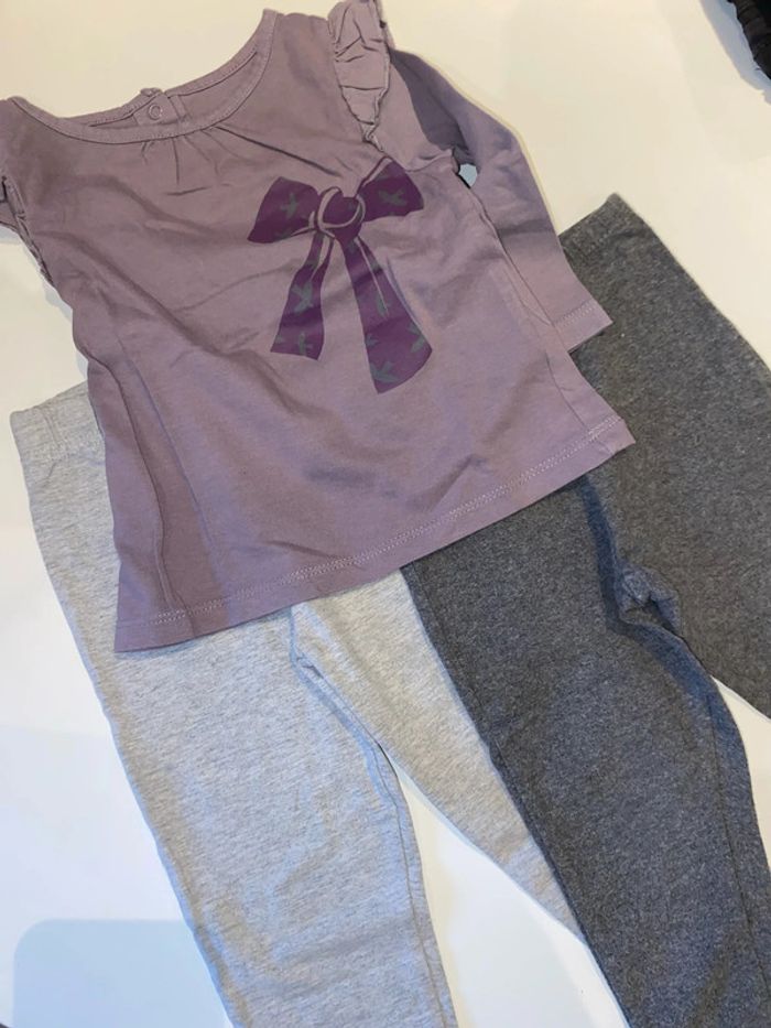 Lot de vêtements T. 2 ans