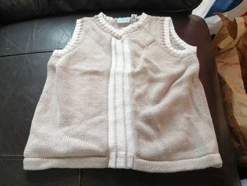 Pull sans manches 2 ans