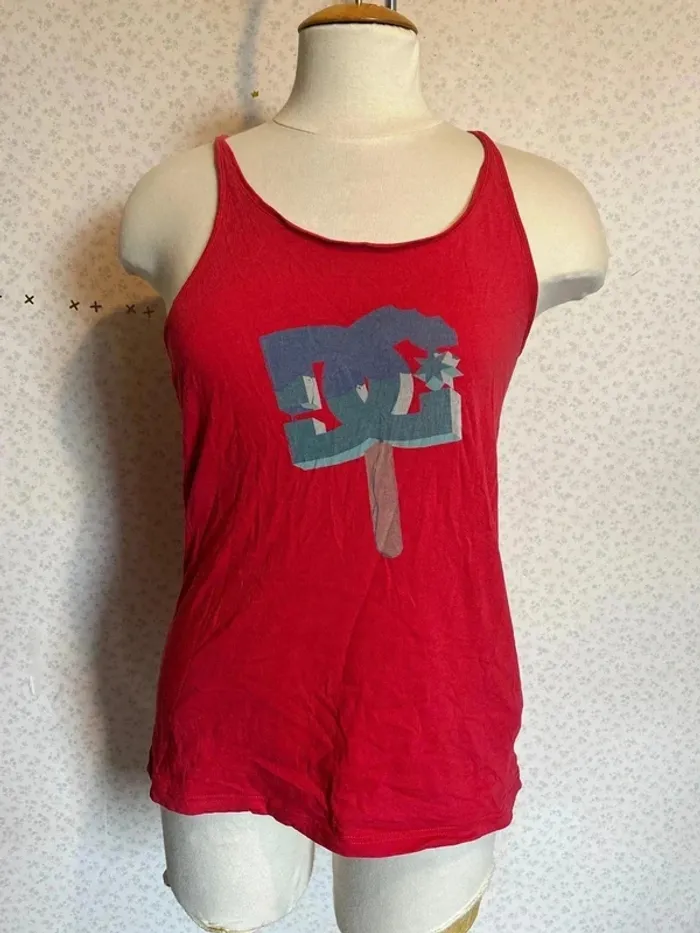 Débardeur taille 38 marque dc shoes