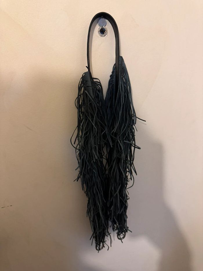 Bandouliere sac noir a frange raoulle - photo numéro 4