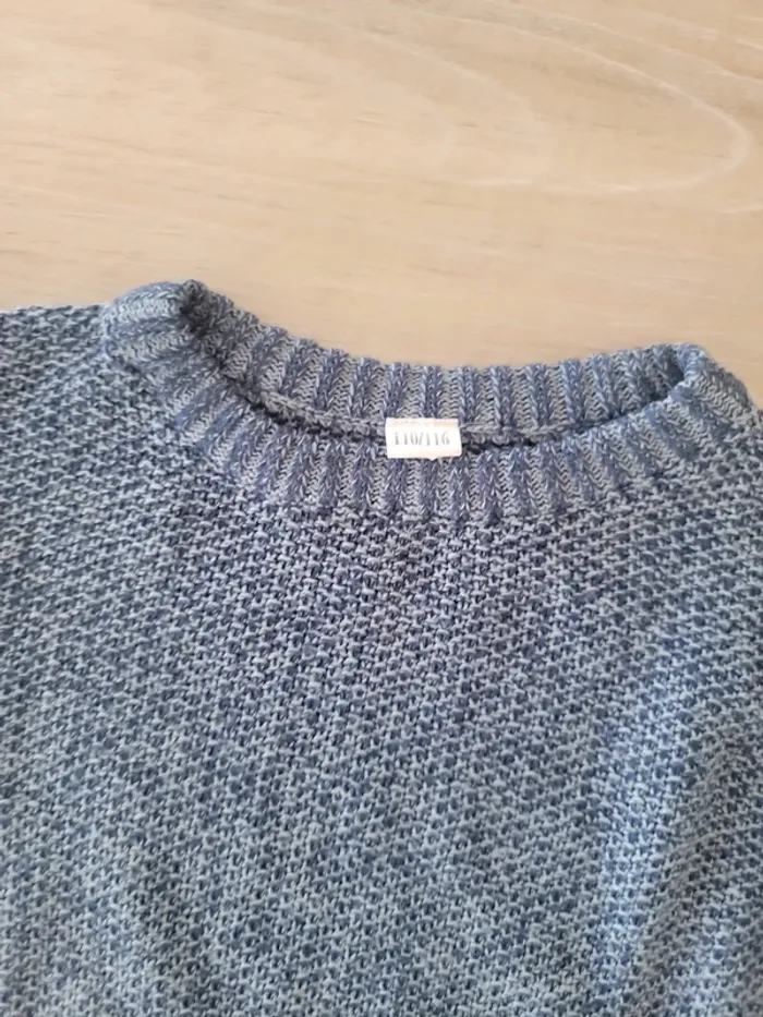 Pull fin 6 ans - photo numéro 3