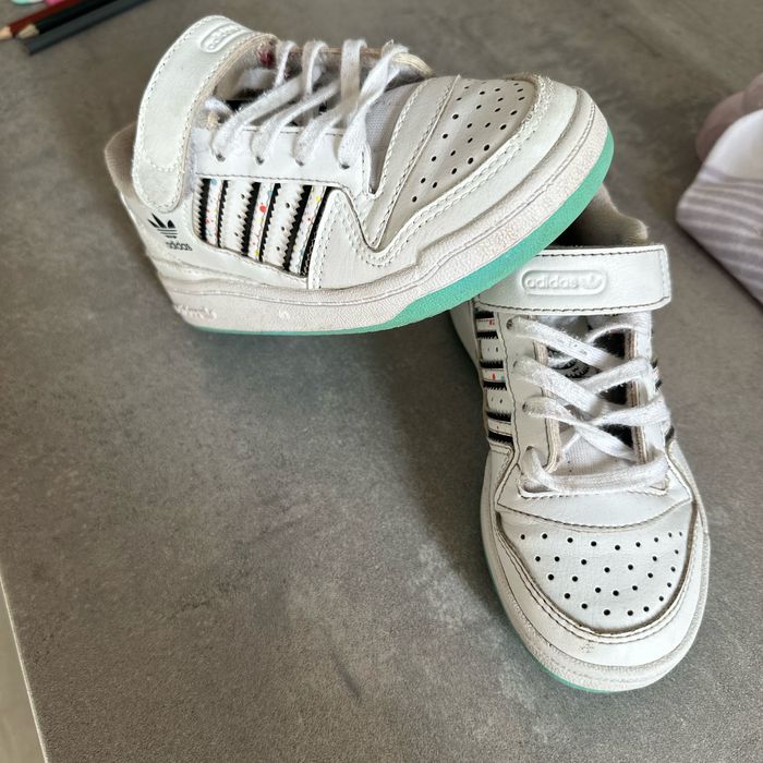 Basket adidas - photo numéro 3