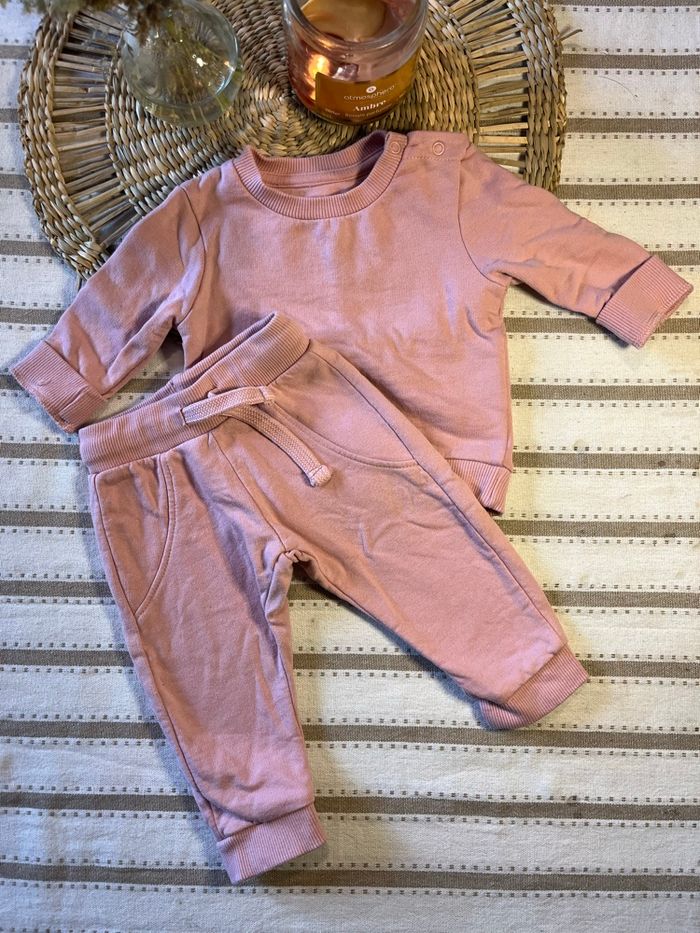 Lot de vêtements 0/1mois - photo numéro 8