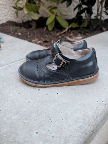 Chaussures Salomé / Sandales en cuir bleu marine taille 25 Jacadi taille 25