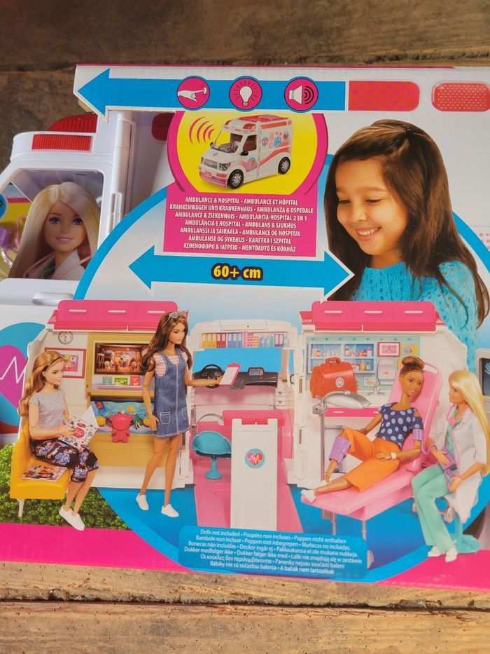 Ambulance barbie véhicule medical - photo numéro 2