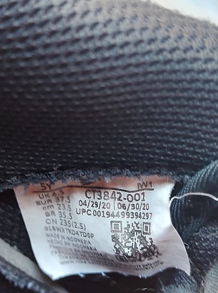 Basket air force one NBA pointure 37.5 noir - photo numéro 13