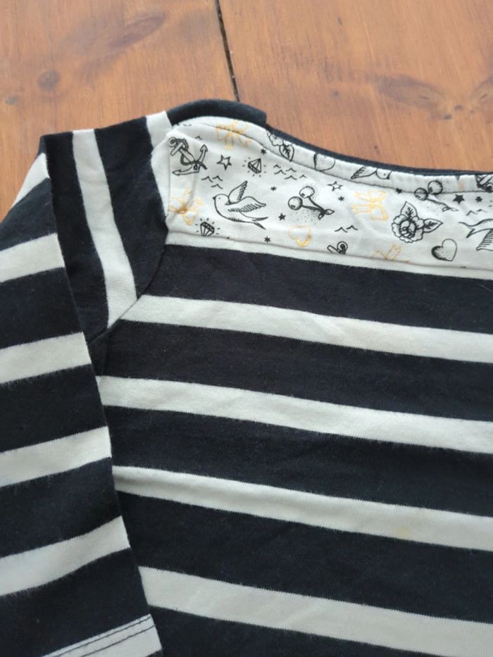 T-shirt marinière noir blanc motif colombe cerise étoile Vertbaudet doré 2 ans - photo numéro 2