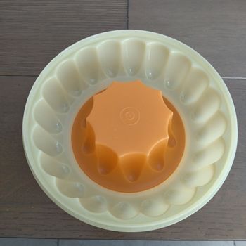 Moule à charlotte Tupperware