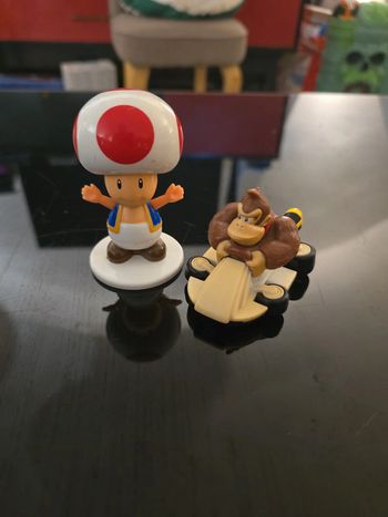 Lot de 2 jouets figurines Toad et Donkey