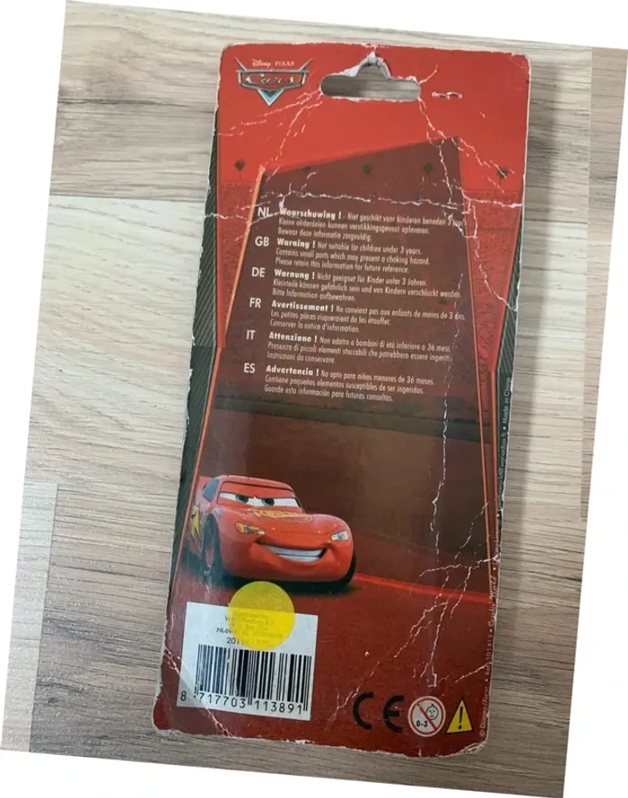 Super grande gomme Disney Pixar Cars - photo numéro 2