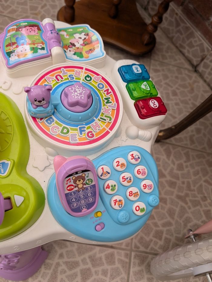 Table d'activités bébé - photo numéro 3