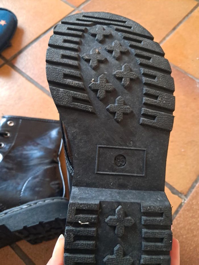 Chaussures Bottines noires 35 - photo numéro 5
