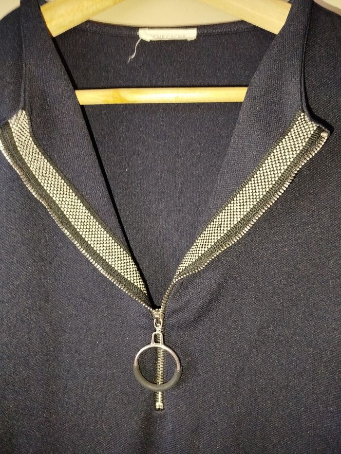 Robe bleu marine - photo numéro 2