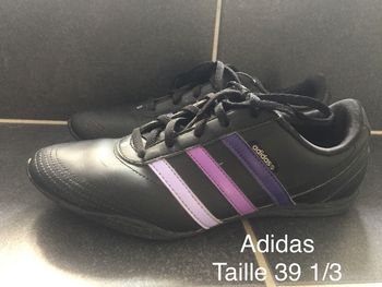 Basket Adidas noir violet Taille 39 1/3