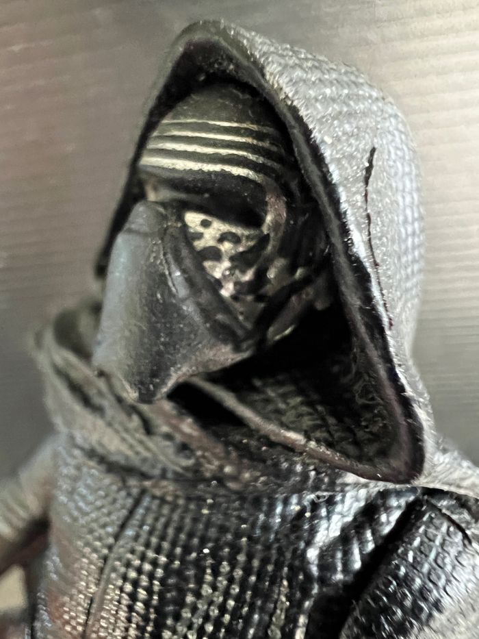 Kylo Ren Figurine Star Wars 11cm - Le réveil de la force - photo numéro 9