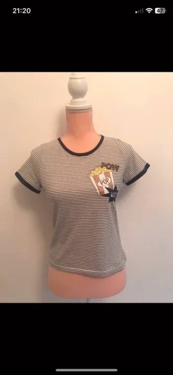 Tee shirt