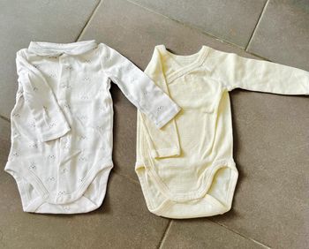 Lot 2 bodies 3 mois