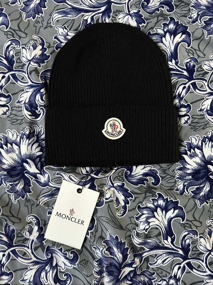 Bonnet Moncler noir
