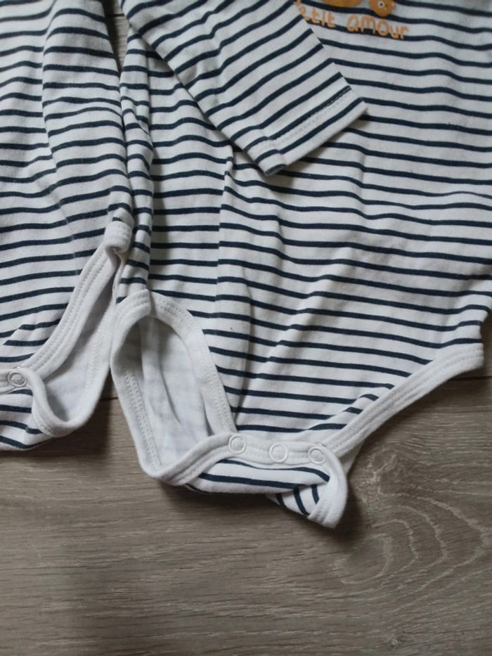 🌹2 bodies identique 9 mois 71cm mes petits cailloux 🌹 - photo numéro 4