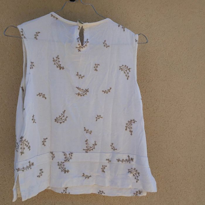 T-shirt sans manches - photo numéro 4