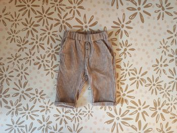 Pantalon style velours côtelé