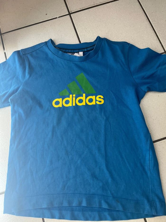 Lot 2 teeshirt Adidas et Kappa 5/6 ans - photo numéro 2