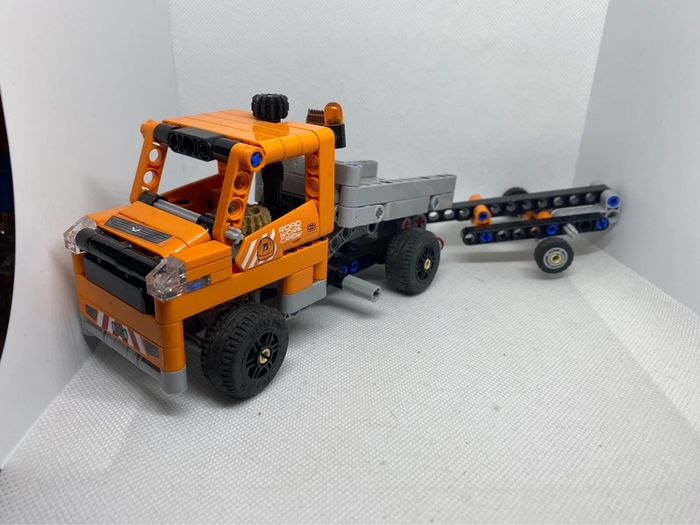 Lego Technic 42060 camion benne avec sa remorque - photo numéro 2