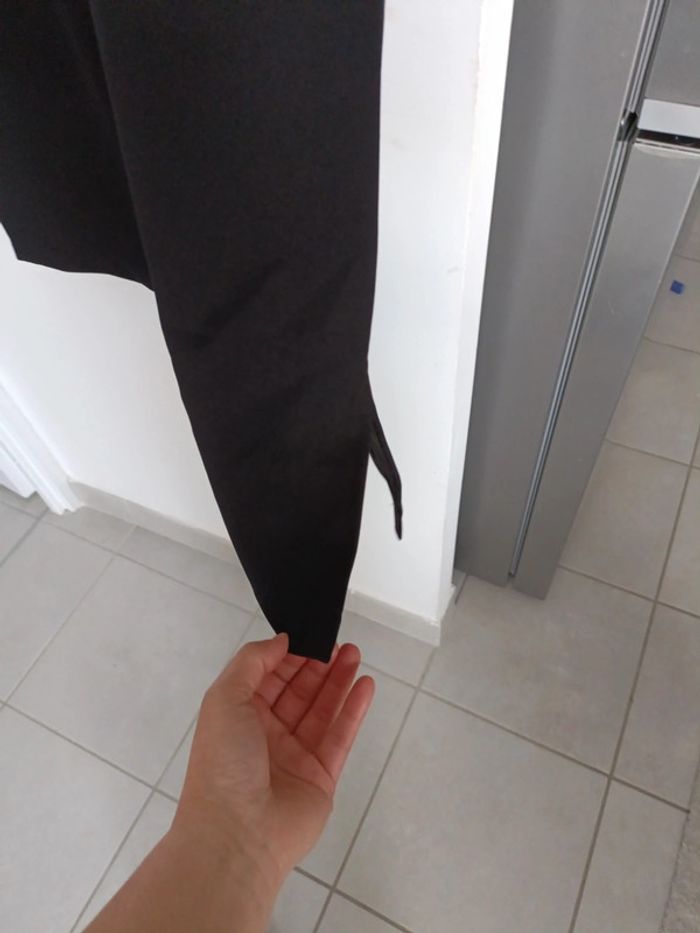 Pantalon noir Taille Haute large fluide avec fente  Gemo – Taille 36 – Très bon état - photo numéro 4