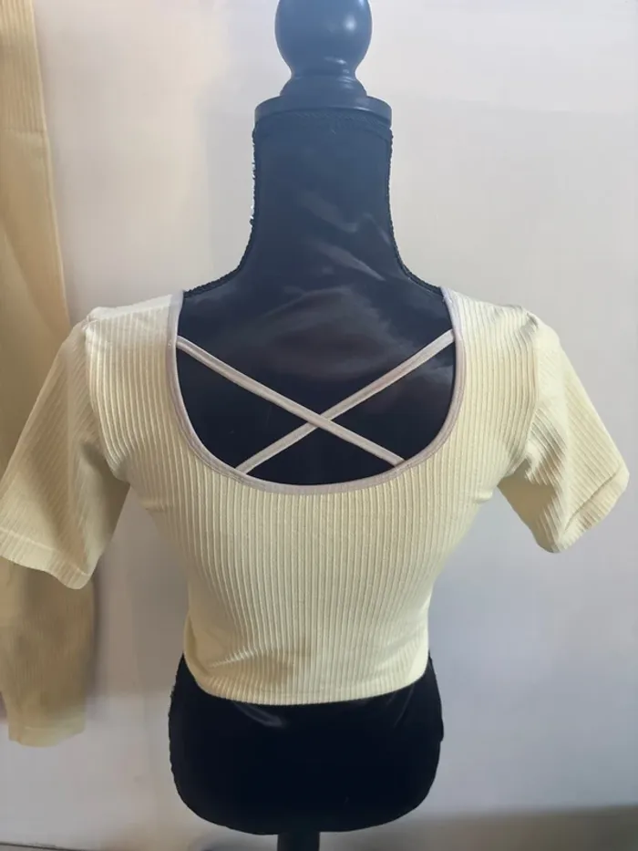 Ensemble sport work out taille 38/40 - photo numéro 2