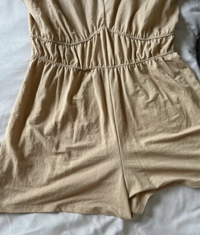 Combi short, crème Primark taille M - photo numéro 3