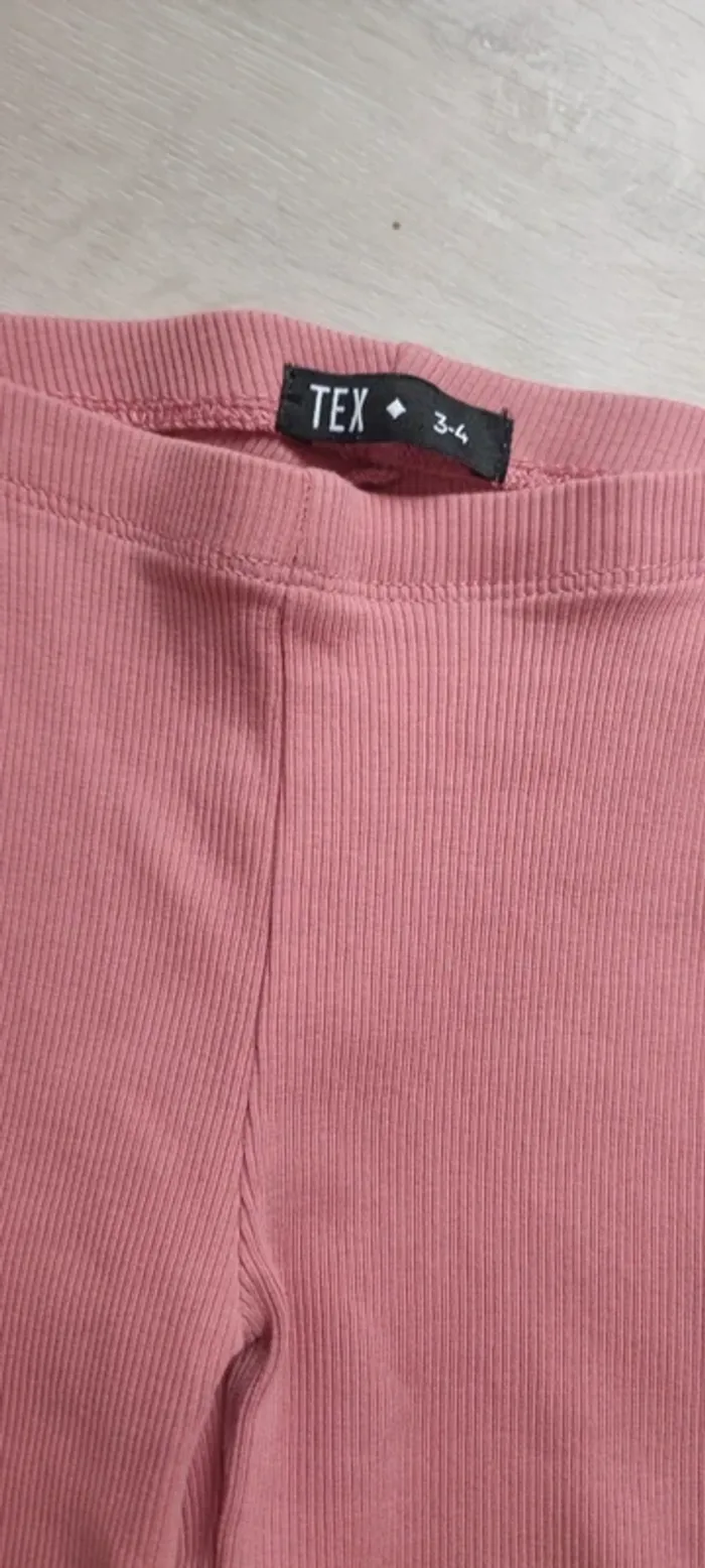Pantalon legging évasé/pattes d'éléphant légèrement côtelé - photo numéro 2