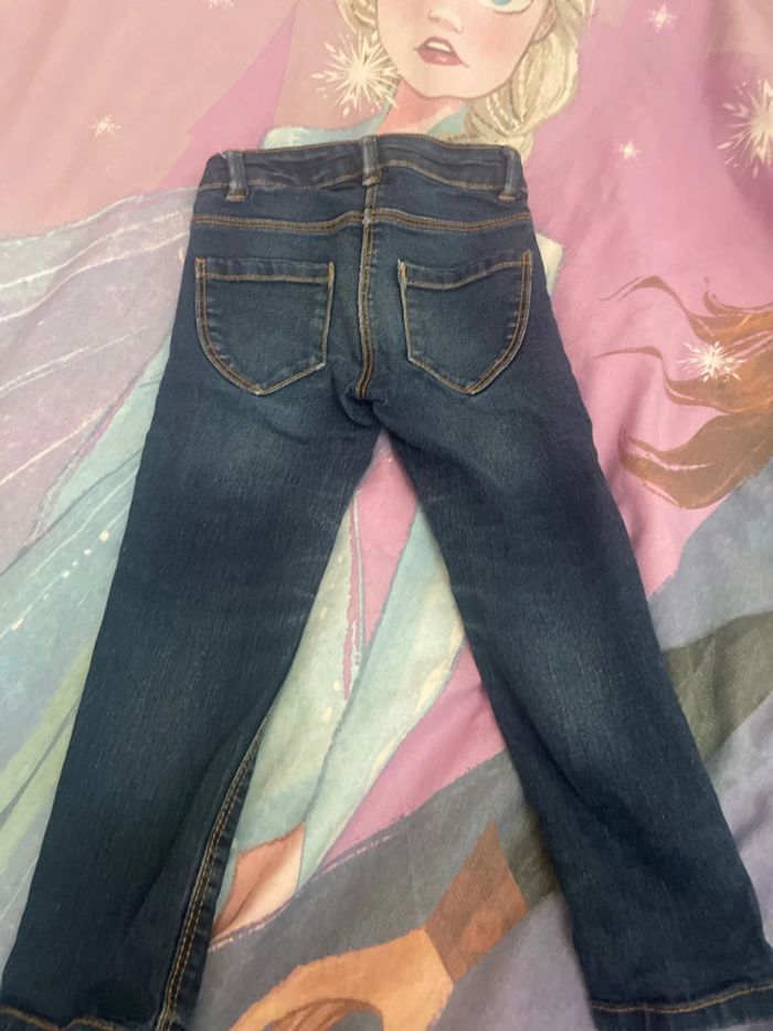 Jean fille bleu slim Kiabi 3 ans - photo numéro 3